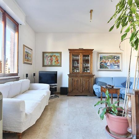 La Tua Casa A Firenze Con Parcheggio Privato Per 2 Auto Apartment Exterior photo