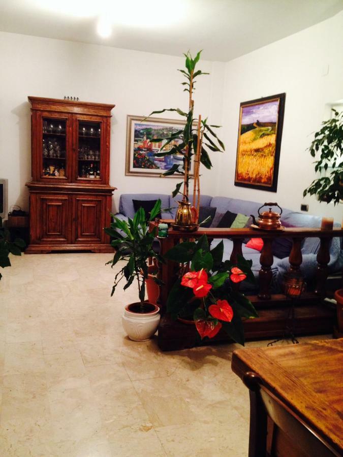 La Tua Casa A Firenze Con Parcheggio Privato Per 2 Auto Apartment Exterior photo